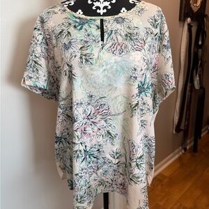 Van Heusen Floral Top with Lace Detail, Size XXL